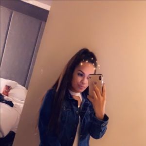 Meet your Posher, Keoana